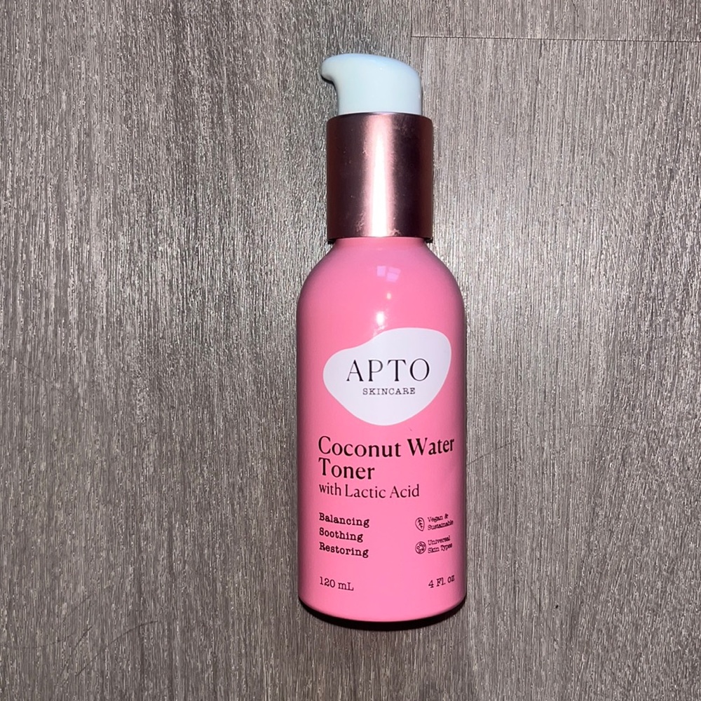 APTO SKINCARE Vegan & Sustainable Coconut Water Skin Care Toner w/ Lactic Acid